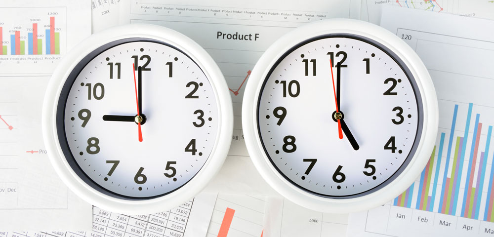 画像：1日8時間・週40時間イメージ